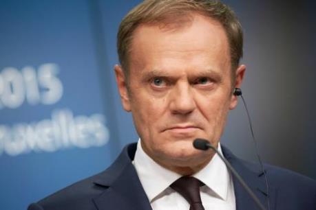 Anh phải nhanh chóng giải quyết các vấn đề "quá khứ"