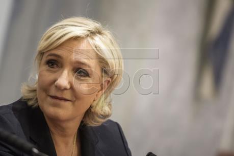 Bầu cử Tổng thống Pháp: Ứng cử viên Le Pen liên minh với đảng "Nước Pháp đứng lên"