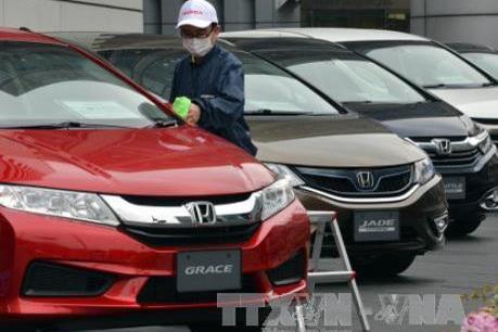 Doanh nghiệp giảm giá kích cầu, sức tiêu thụ ô tô vẫn ảm đạm