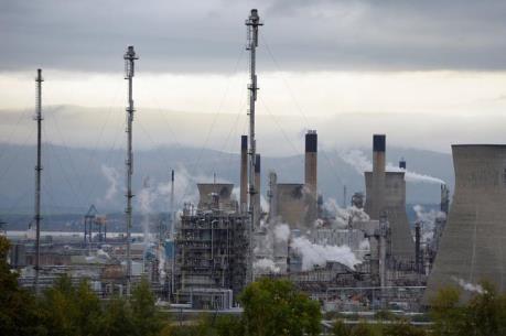 Scotland: Sơ tán khẩn cấp do nghi rò rỉ khí tại nhà máy lọc dầu