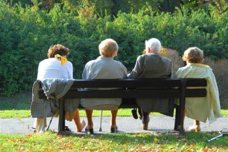 Canada đối mặt với già hóa dân số