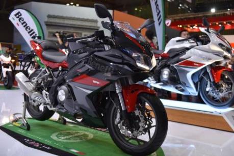 Triển lãm mô tô, xe máy Việt Nam lần thứ 2 tràn ngập xe thể thao