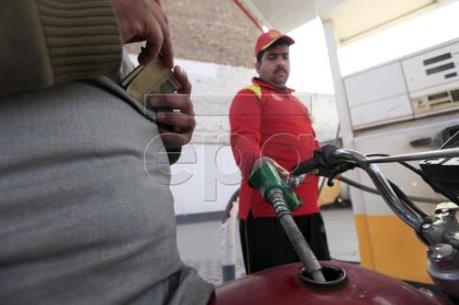 Dầu thô xuống giá khi dự trữ của Mỹ giảm ít hơn dự kiến