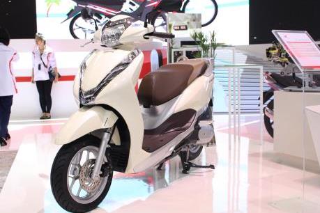Honda Việt Nam ra mắt xe LEAD, MSX phiên bản mới và nhiều xe côn tay