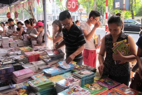 Những bộ sách văn học kì ảo hấp dẫn trẻ em dịp hè 