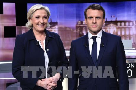 Bầu cử Tổng thống Pháp: Cử tri bắt đầu đi bỏ phiếu vòng 2