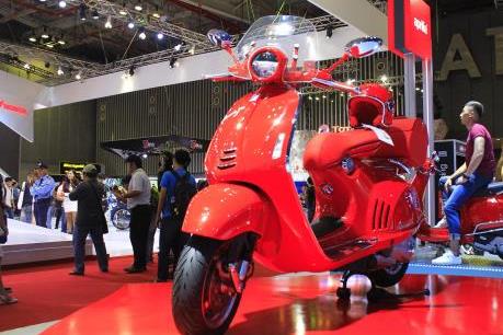 Piaggio giới thiệu hai thương hiệu mới  