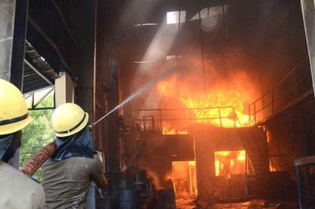 Cháy lớn làm gần 10 người thương vong ở Ấn Độ