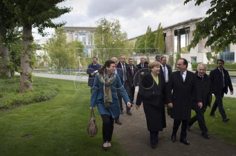 Tổng thống Pháp F.Hollande thực hiện chuyến công du nước ngoài cuối cùng