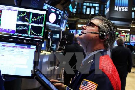 Thị trường chứng khoán Âu - Mỹ đi ngược chiều nhau trong phiên 8/5