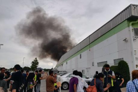 Quân đội Thái Lan truy lùng 4 nghi can vụ đánh bom xe tại siêu thị