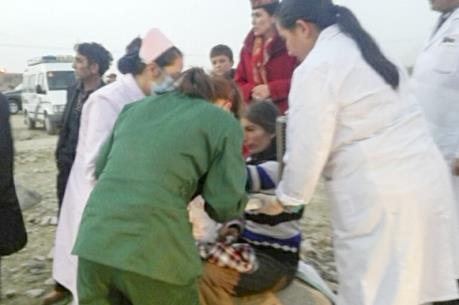 Động đất mạnh tại Trung Quốc