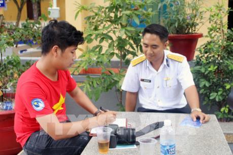 Cậu sinh viên Thủ đô tình nguyện ra Trường Sa