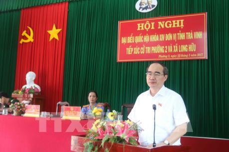 Đồng chí Nguyễn Thiện Nhân tiếp xúc cử tri tỉnh Trà Vinh