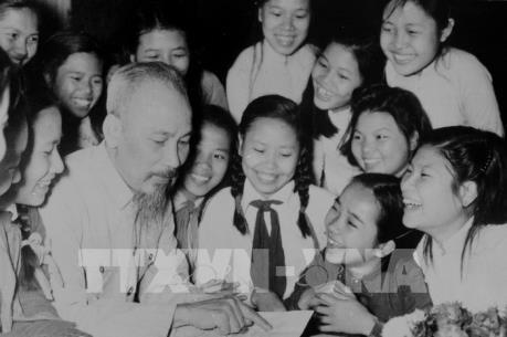 Kỷ niệm Ngày sinh Bác Hồ 19/5: Đặc sắc chương trình nghệ thuật "Quà tháng 5 dâng Người"