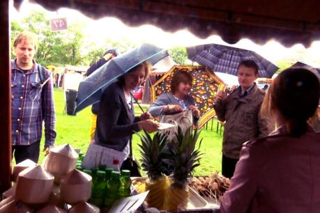 Người dân Séc hồ hởi với món ăn Việt