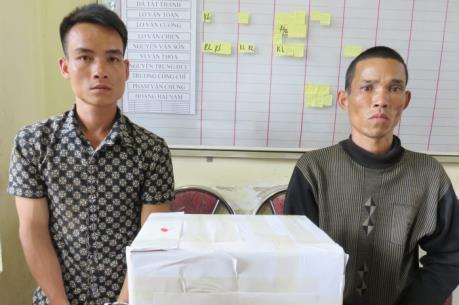 Bắt giữ hai đối tượng mua bán, vận chuyển trái phép 16 kg nhựa thuốc phiện