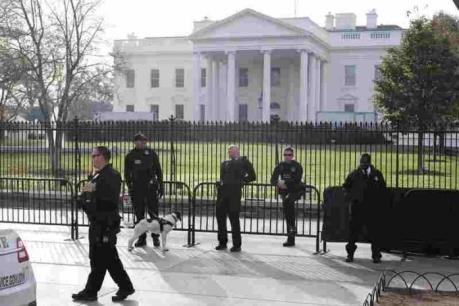 Mỹ: Một đối tượng lạ mặt đột nhập Nhà Trắng