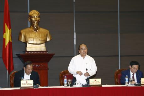 Thủ tướng làm việc với các bộ, ngành giải quyết vướng mắc của doanh nghiệp