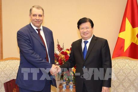 Phó Thủ tướng Trịnh Đình Dũng: Khuyến khích Nga mở rộng đầu tư vào lĩnh vực dầu khí