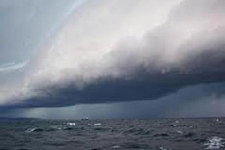 Quảng Ninh: Hai người thiệt mạng do giông tố trên biển