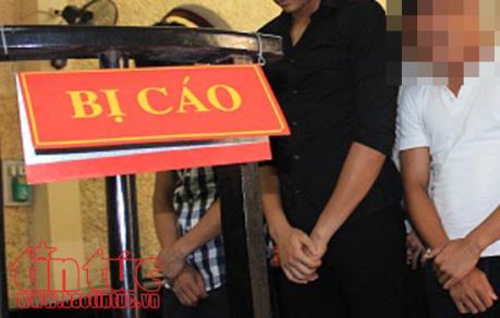 Phạt tù đối tượng giả danh thiếu tá quân đội lừa xin học 