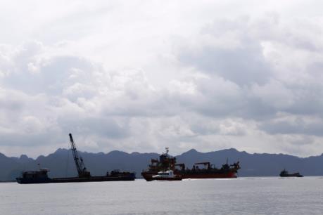 Ngày mai tiến hành trục vớt tàu Bình Dương 658 bị chìm tại cảng Lạch Huyện