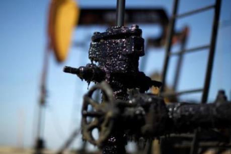 Giá dầu châu Á đi lên