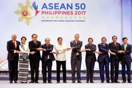 Thách thức nào đang chờ đợi Cộng đồng ASEAN?