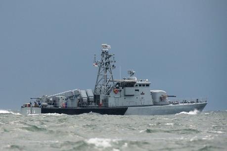 Malaysia triển khai tàu chiến tìm kiếm một xuồng Hải quân mất tích