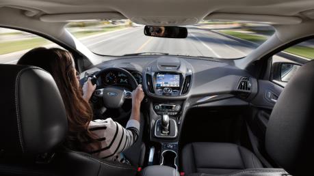 Ford tư vấn cách lái xe ô tô giảm đến 25% nhiên liệu