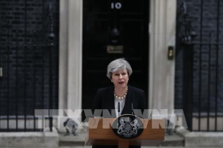 Nổ ở sân vận động của Anh: Thủ tướng T.May hối thúc NATO tăng cường chống khủng bố