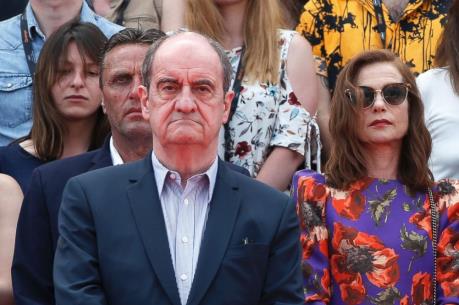 Nổ ở sân vận động của Anh: Ngành công nghiệp biểu diễn trước "giông tố"