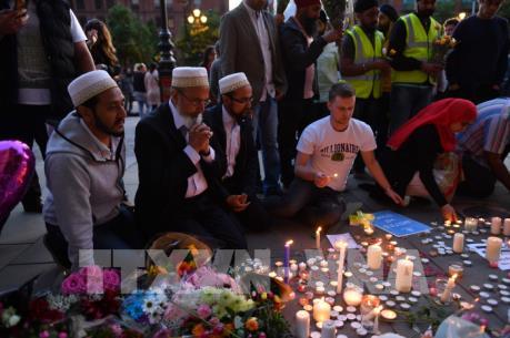 Thương vong vụ đánh bom liều chết tại Anh tiếp tục tăng