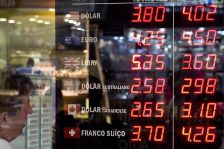 IMF: Chưa thể đánh giá tác động của khủng hoảng chính trị lên kinh tế Brazil