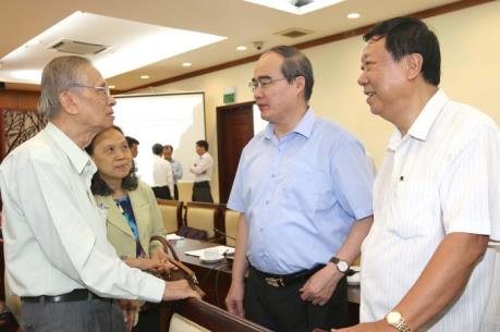 Huy động nguồn lực trí thức giải quyết bài toán phát triển của Tp. Hồ Chí Minh