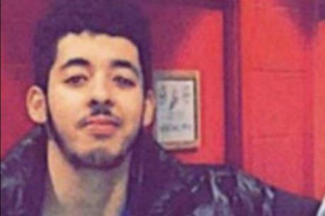 Đánh bom khủng bố tại Manchester: FBI từng cảnh báo Anh về đối tượng Abedi