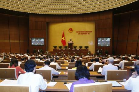 Kỳ họp thứ 3 Quốc hội khoá XIV: Cần chủ trương ổn định nguồn lãi suất cho vay