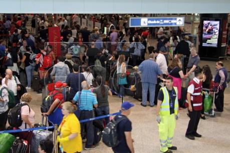 British Airways tiếp tục "vật lộn" với sự cố máy tính