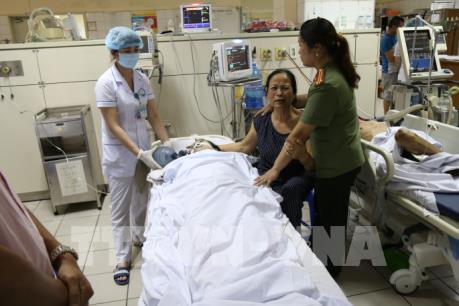 Vụ bệnh nhân tử vong khi chạy thận: Khẩn trương cứu chữa các bệnh nhân còn lại