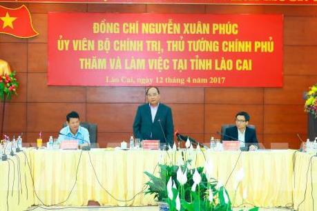 Lào Cai cần phát triển mạnh du lịch