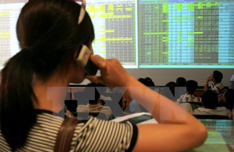 Chứng khoán chiều 31/5: Ngôi sao sáng HPG, HSG