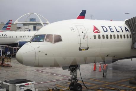 Mỹ cấm mang thiết bị điện tử lên máy bay, liệu có khả thi?