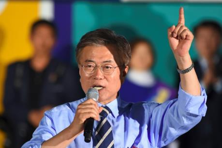 Hàn Quốc: Tổng thống Moon Jae-in được tín nhiệm cao kỷ lục