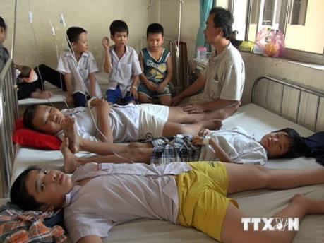 Lâm Đồng: 41 du khách nhập viện nghi do ngộ độc thực phẩm