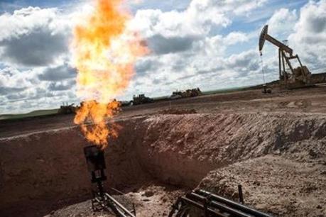 Dầu khí đá phiến đe dọa thỏa thuận cắt giảm sản lượng của OPEC
