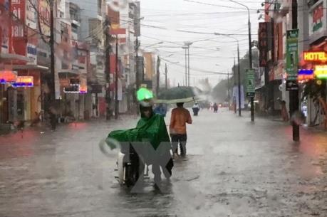 Dự báo thời tiết hôm nay 6/6: Nắng nóng chấm dứt, Hà Nội có mưa rào và dông