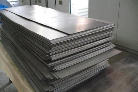 Thép dẹt Trung Quốc bị áp thuế chống bán phá giá tại Mexico