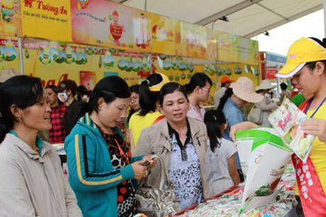 Hơn 400 gian hàng tham gia Hội chợ hàng Việt Nam chất lượng cao Đà Nẵng 2017