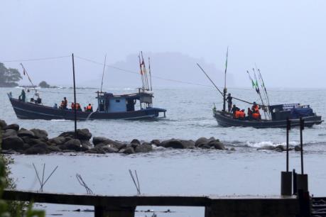 Rơi máy bay quân sự Myanmar: Tiếp tục mở rộng phạm vi tìm kiếm các nạn nhân